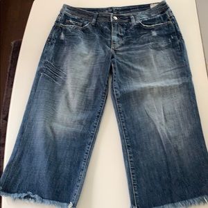 575 denim distressed, dark wash cropped jeans